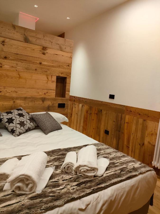 Fior Di Roccia Apartments- In Centro Cervinia, Sauna Privata, Matterhorn Dream ブレウイル・チェルヴィナイア エクステリア 写真