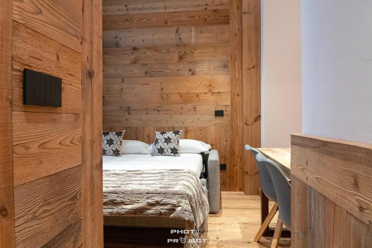 Fior Di Roccia Apartments- In Centro Cervinia, Sauna Privata, Matterhorn Dream ブレウイル・チェルヴィナイア エクステリア 写真