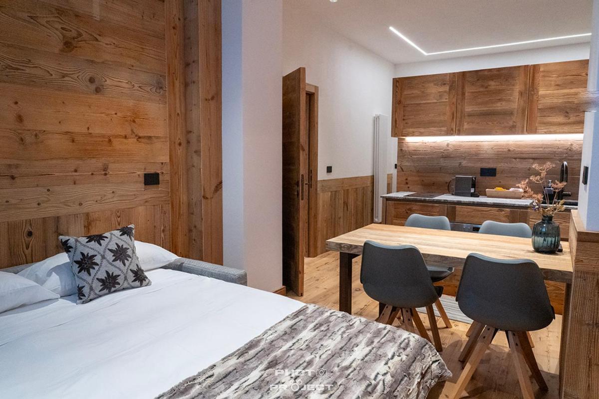 Fior Di Roccia Apartments- In Centro Cervinia, Sauna Privata, Matterhorn Dream ブレウイル・チェルヴィナイア エクステリア 写真