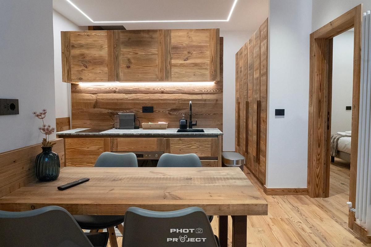 Fior Di Roccia Apartments- In Centro Cervinia, Sauna Privata, Matterhorn Dream ブレウイル・チェルヴィナイア エクステリア 写真