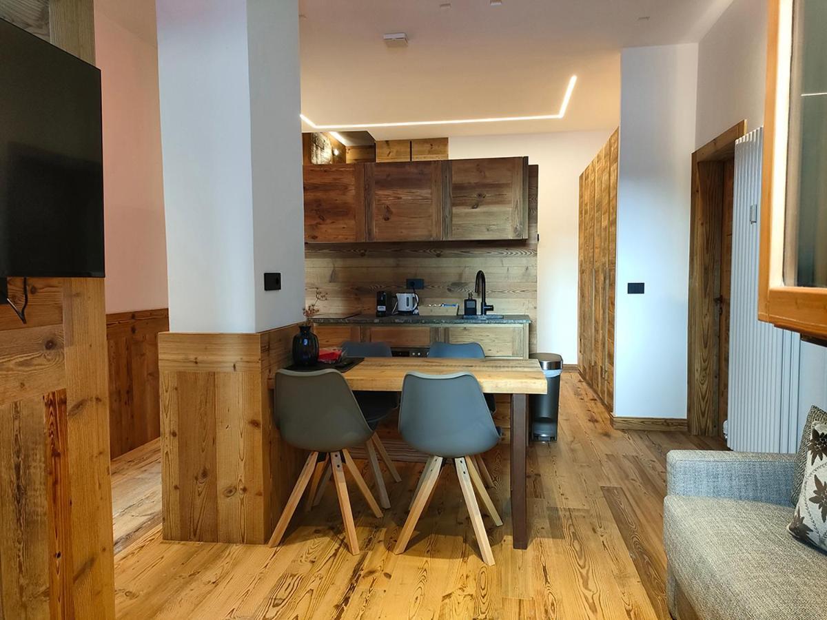 Fior Di Roccia Apartments- In Centro Cervinia, Sauna Privata, Matterhorn Dream ブレウイル・チェルヴィナイア エクステリア 写真