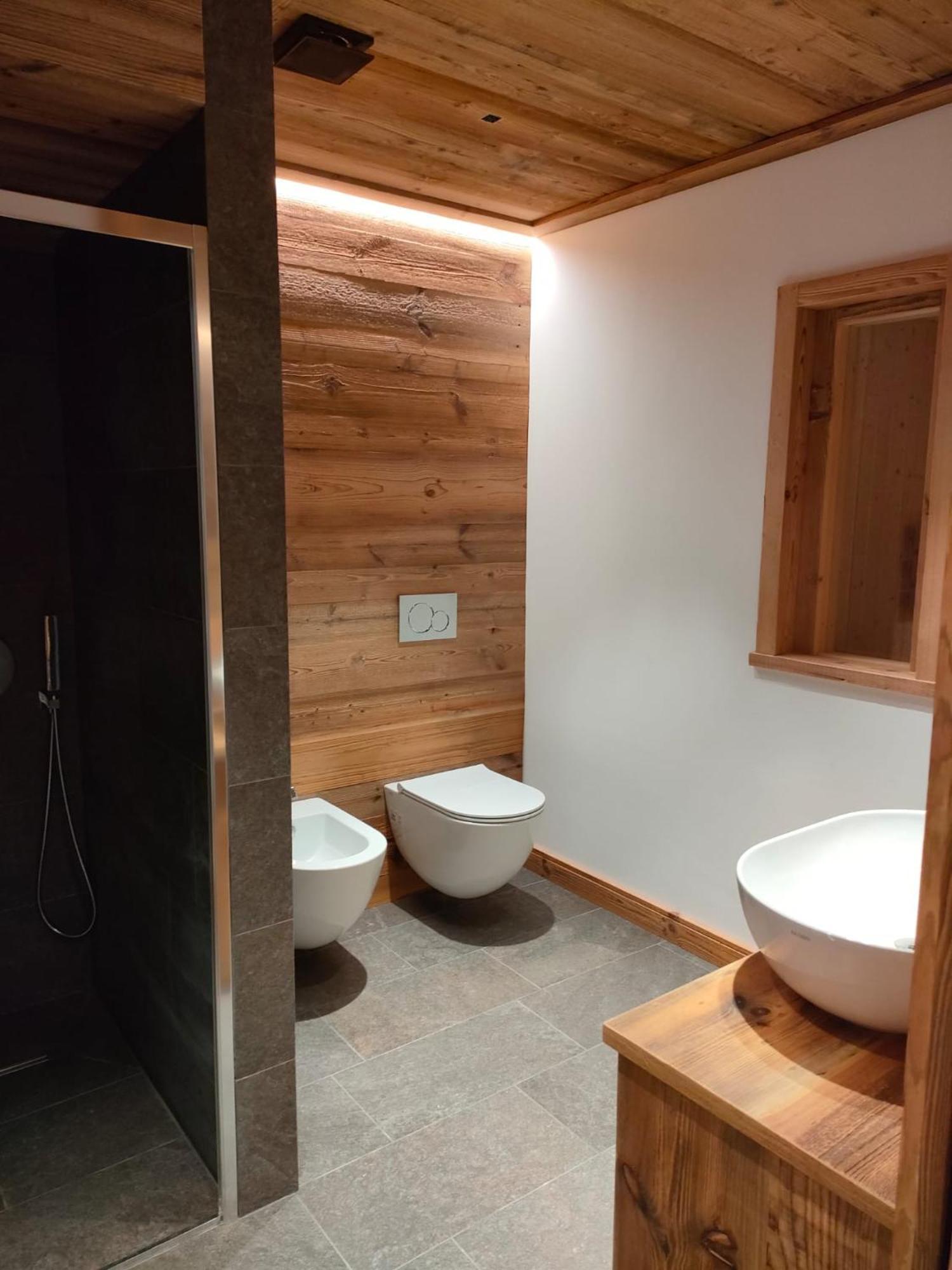 Fior Di Roccia Apartments- In Centro Cervinia, Sauna Privata, Matterhorn Dream ブレウイル・チェルヴィナイア エクステリア 写真