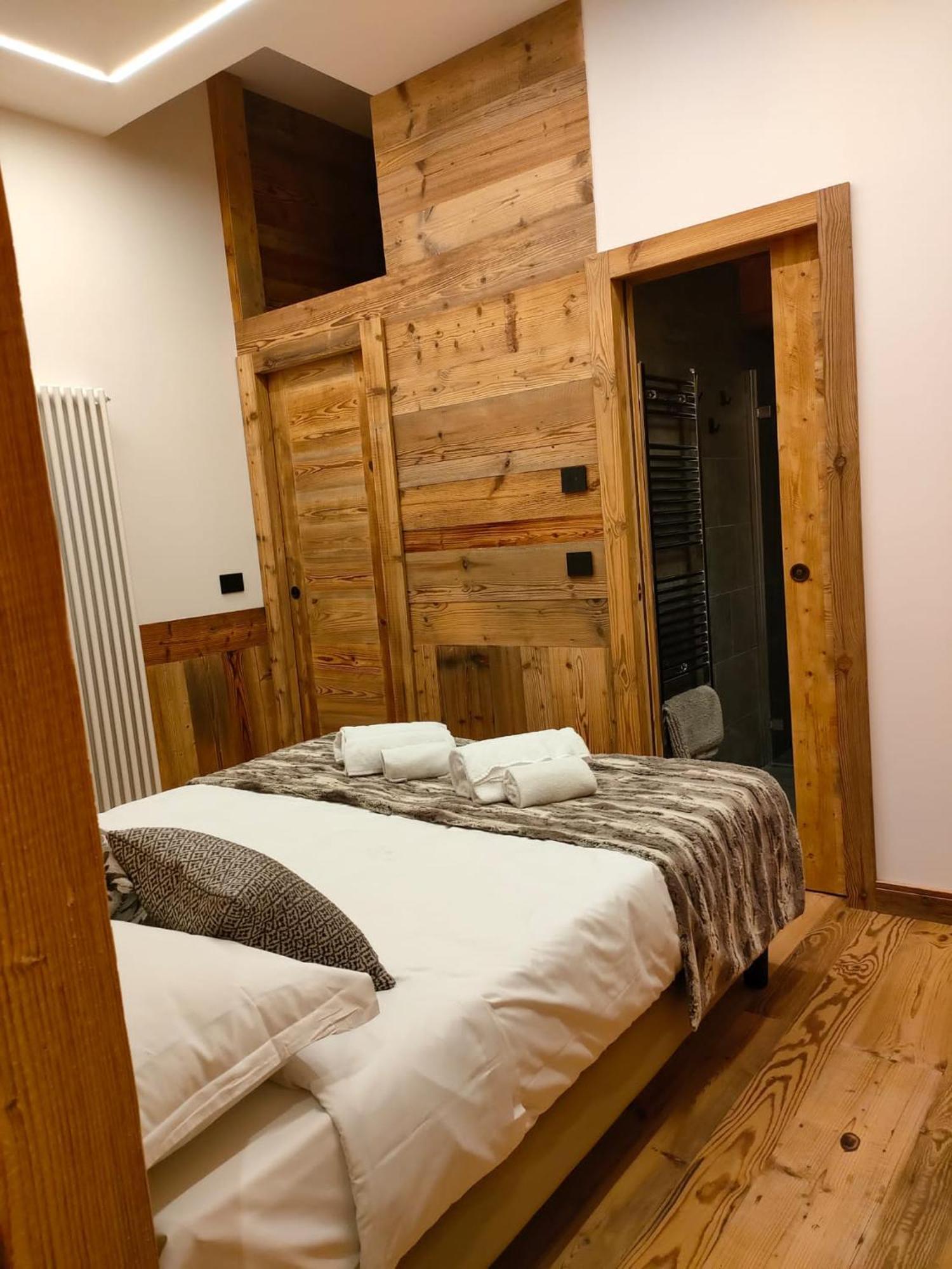 Fior Di Roccia Apartments- In Centro Cervinia, Sauna Privata, Matterhorn Dream ブレウイル・チェルヴィナイア エクステリア 写真